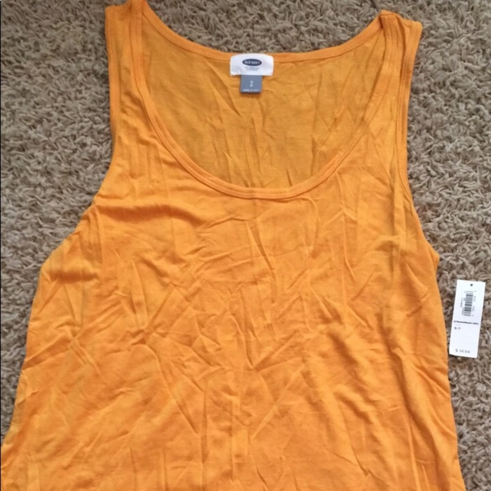 Old Navy tank